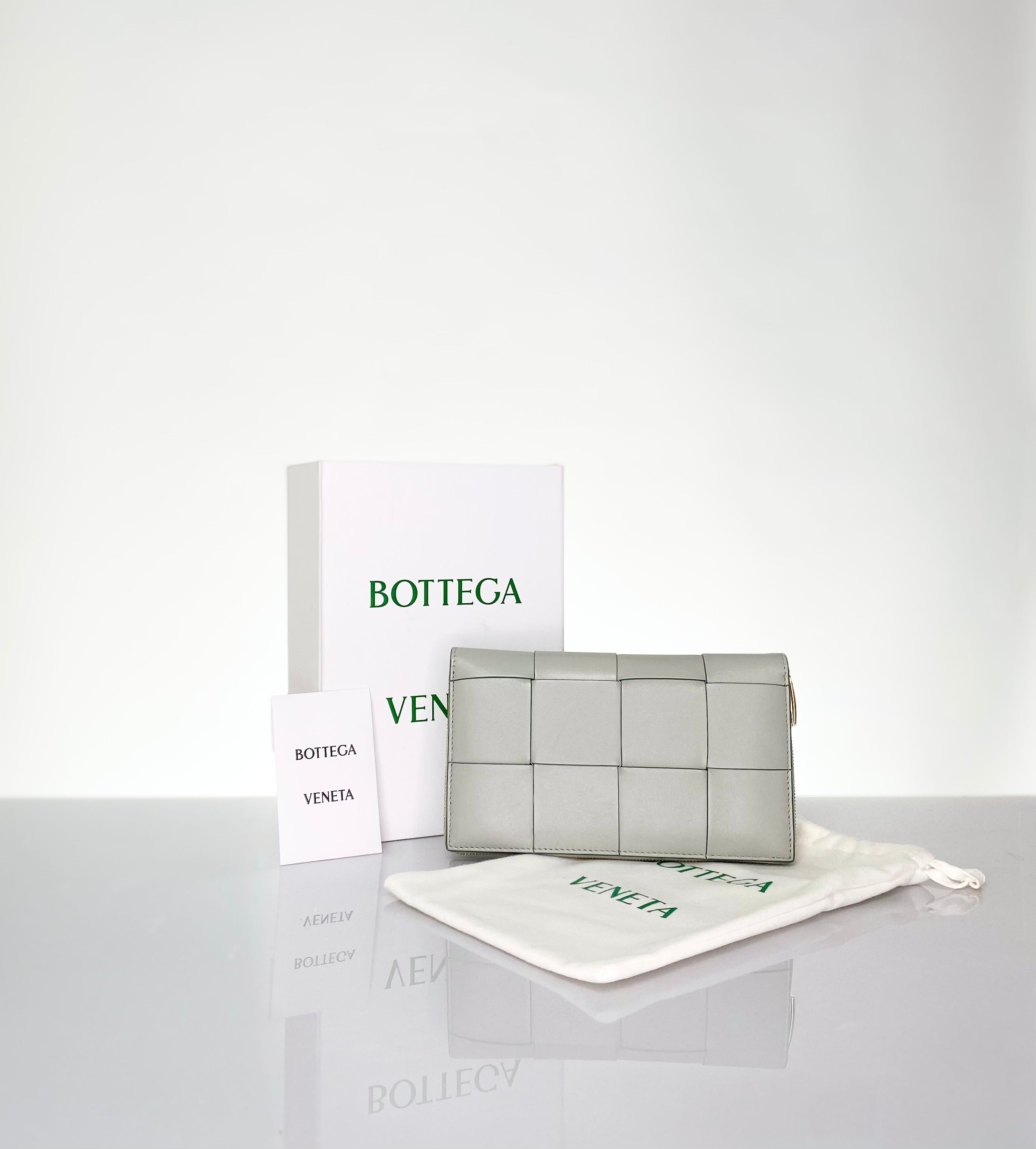 Authentic Bottega Veneta Packaging Box and Dustbag on sale